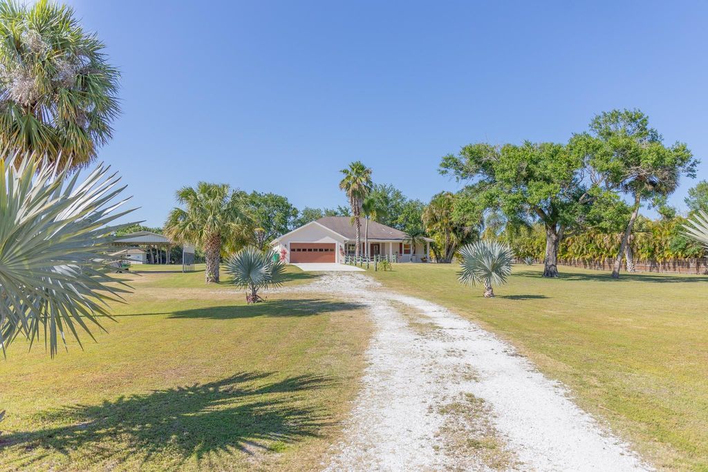 Photo of 6320 Floyd Johnson Road, Fort Pierce, FL 34947 (MLS # F10499822)
