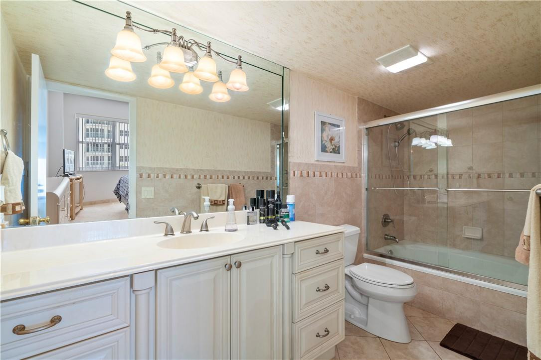 SOUTHPOINT - Residential