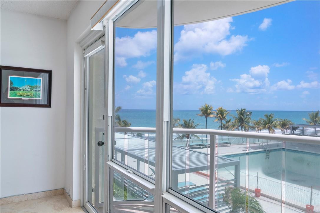 SOUTHPOINT - Residential