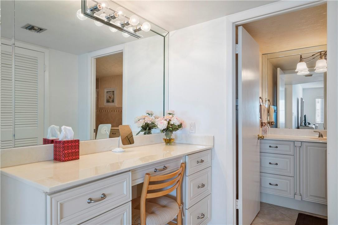 SOUTHPOINT - Residential