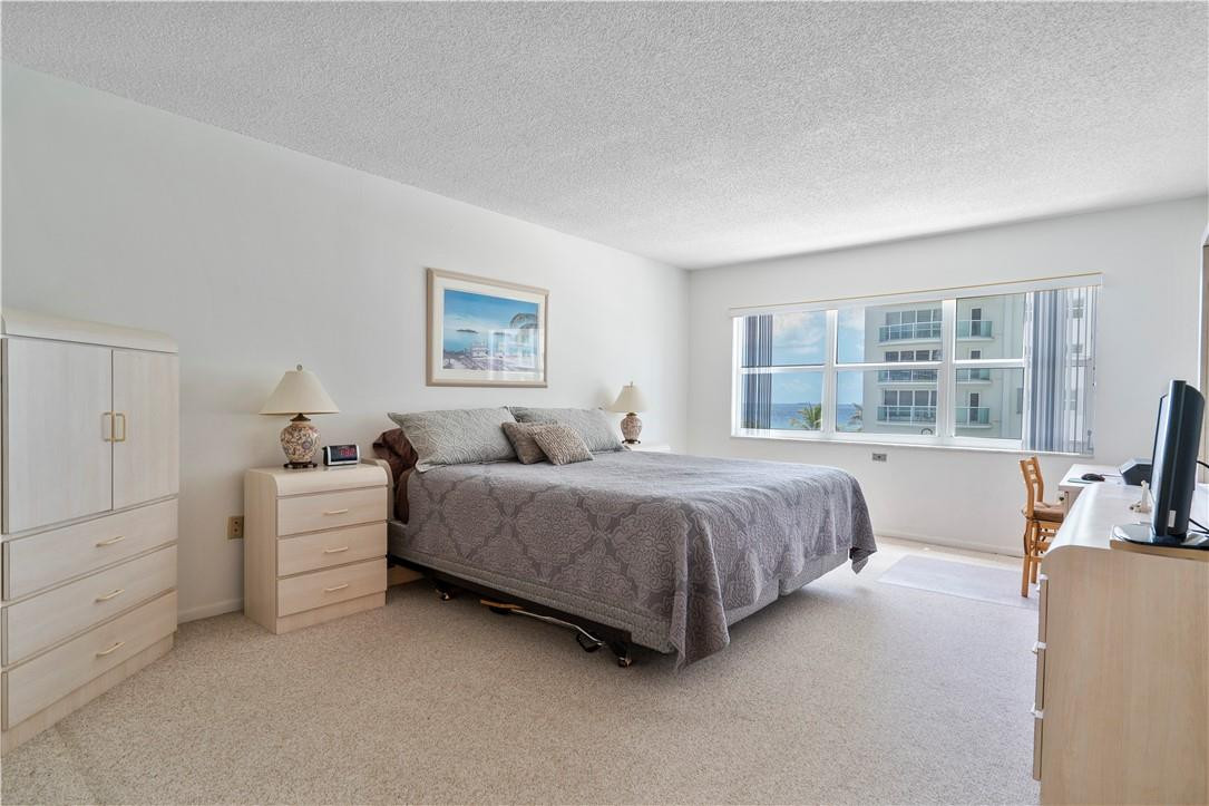 SOUTHPOINT - Residential