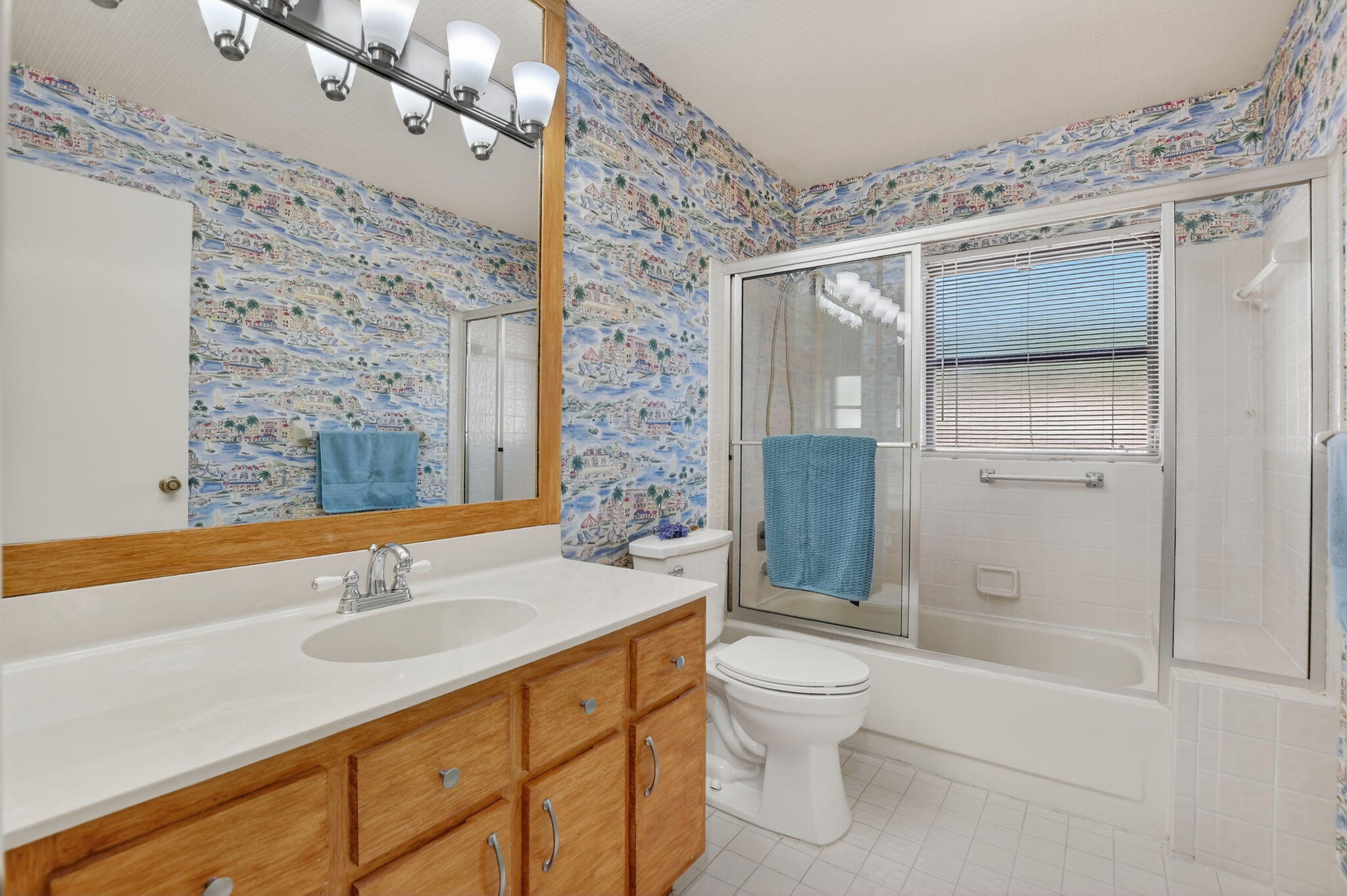 BOCA GREENS 2 - Residential