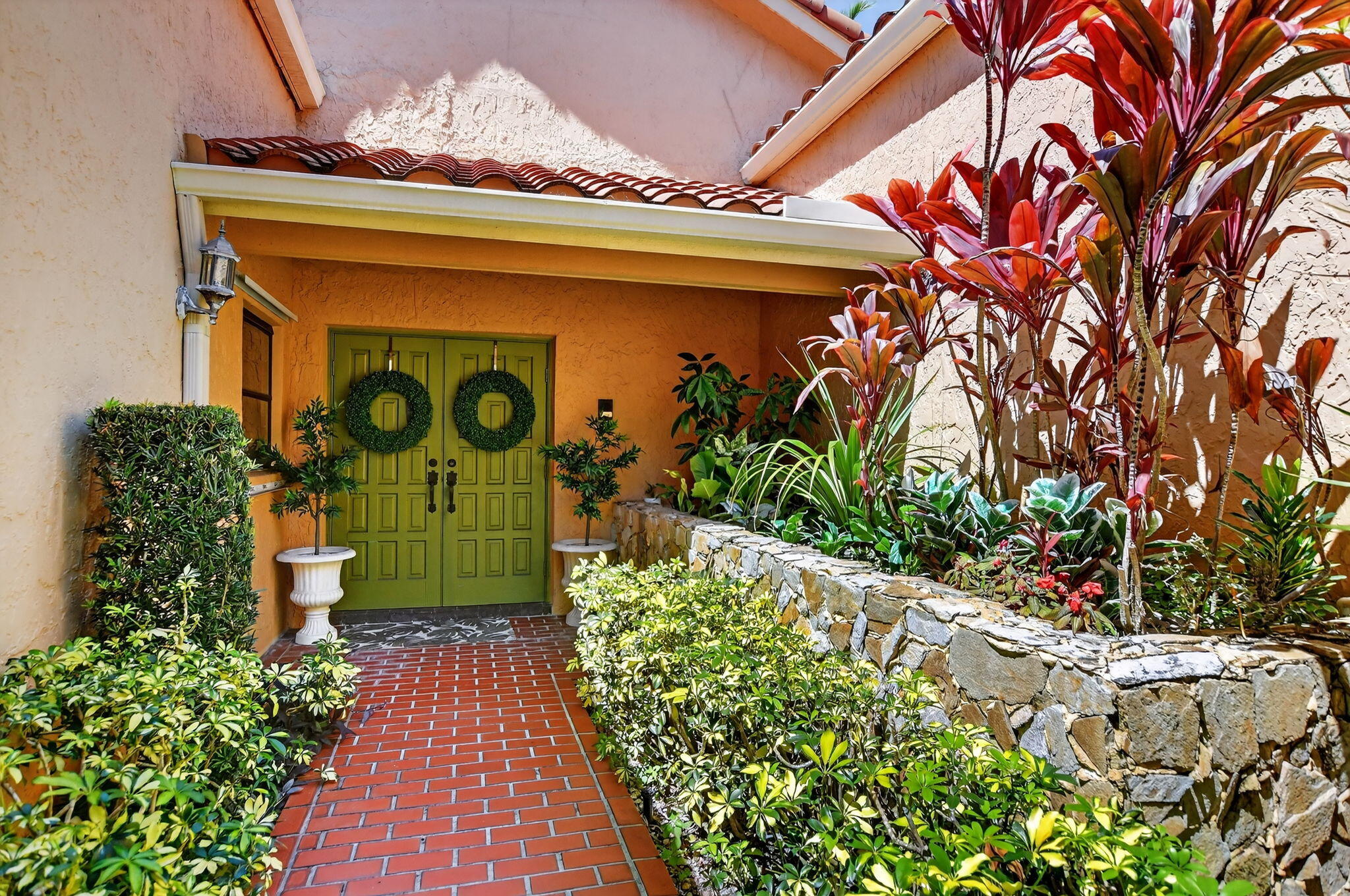 BOCA GREENS 2 - Residential