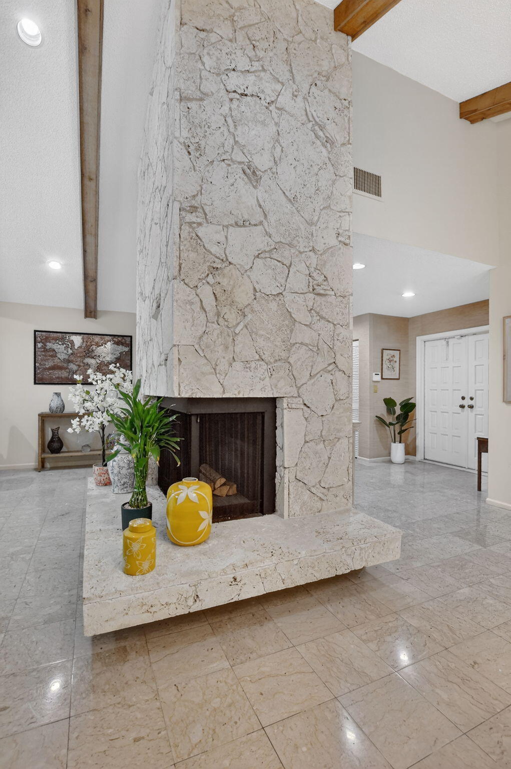 BOCA GREENS 2 - Residential