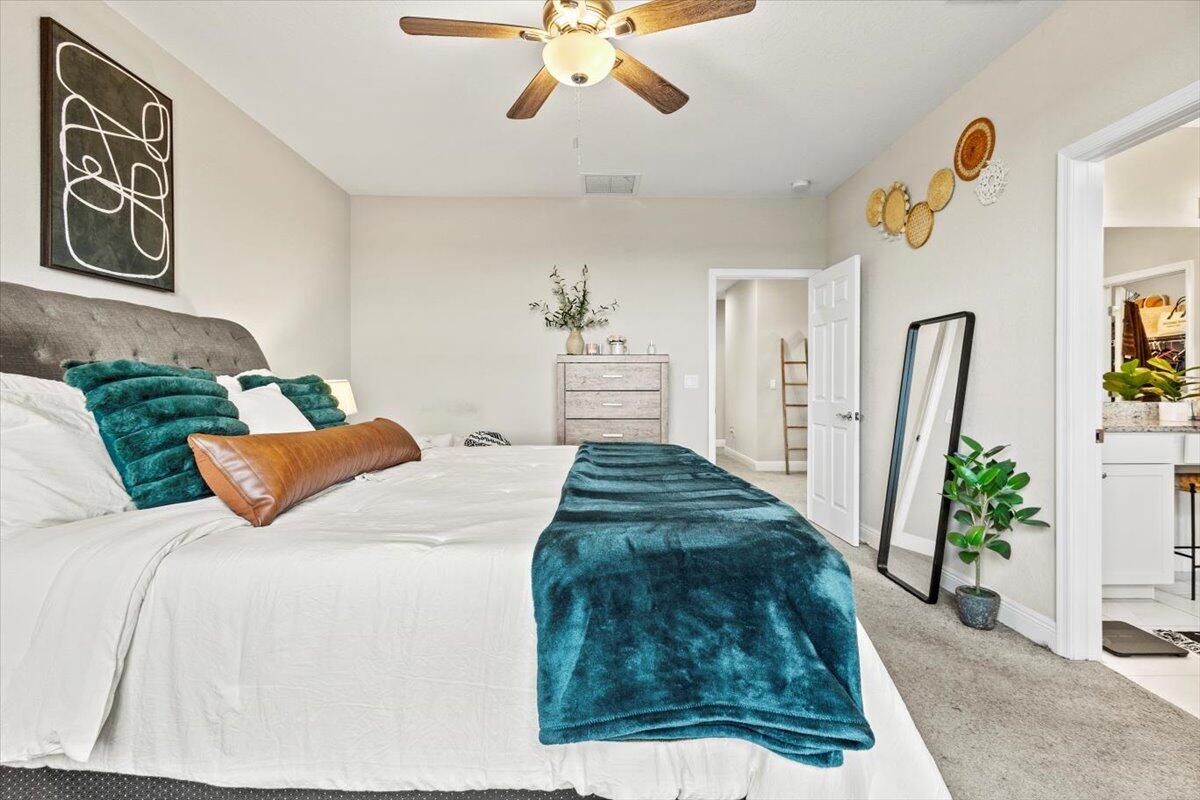 VIZCAYA FALLS PLAT 2 - Residential Lease