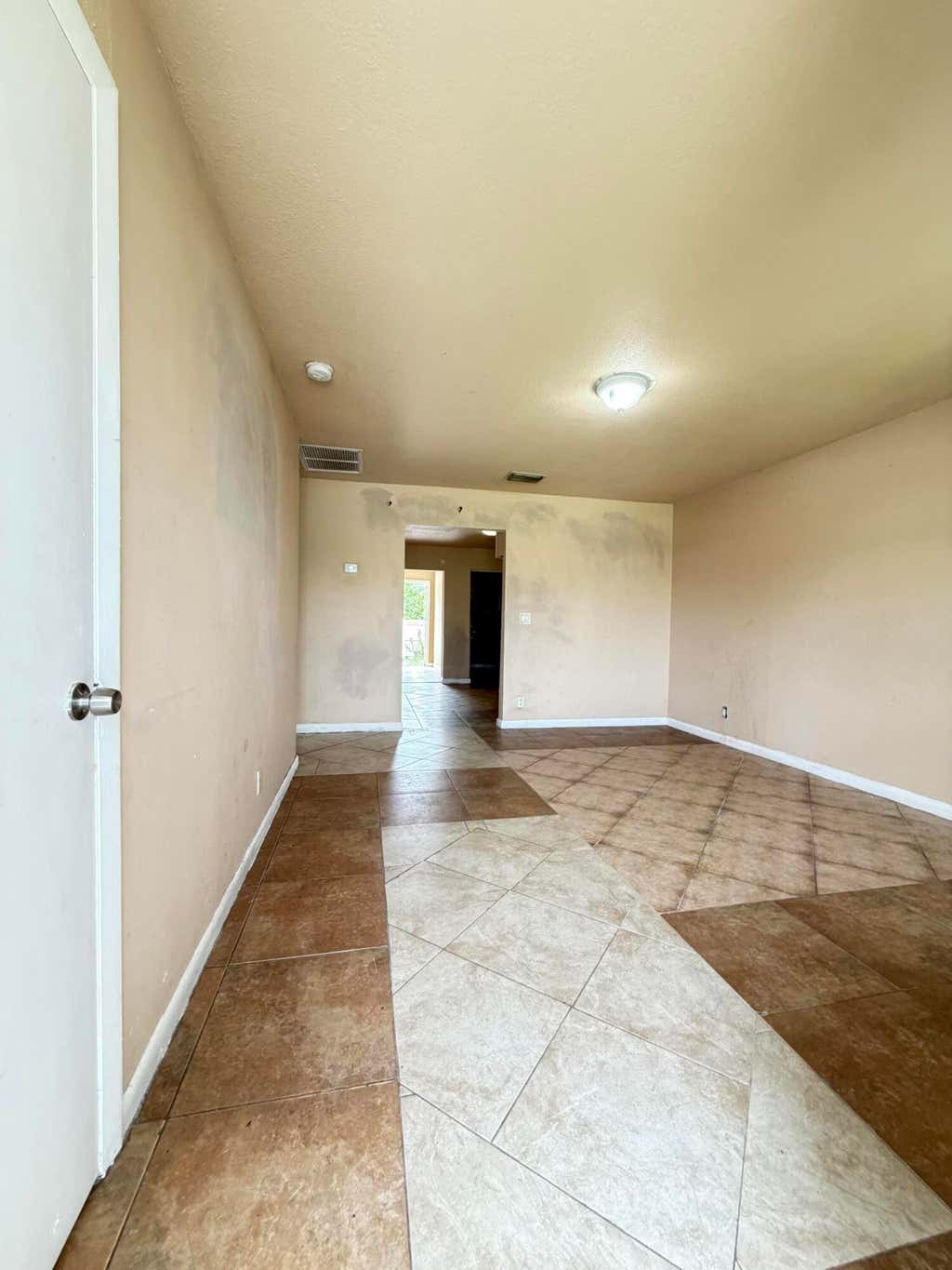 Photo of 3243 Grove Road, Boynton Beach, FL 33435 (MLS # B26033972)