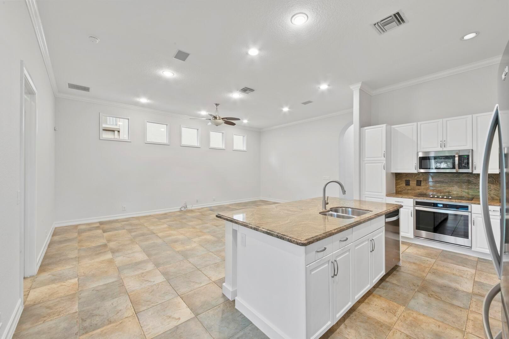 HERON BAY - Residential