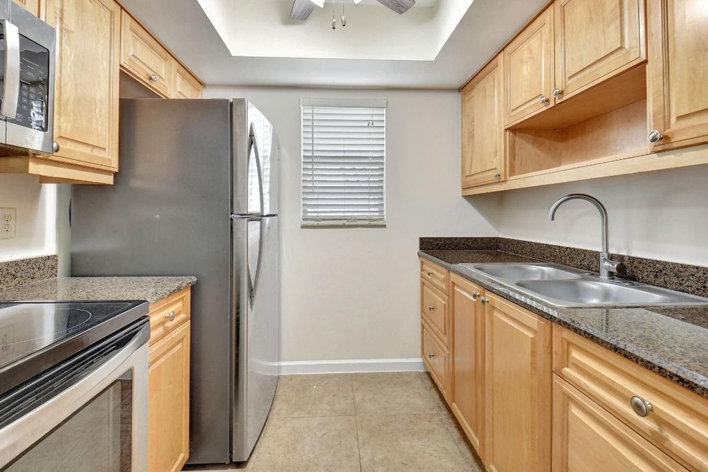 Photo of 640 NE 6th Court #G, Boynton Beach, FL 33435 (MLS # F10528224)