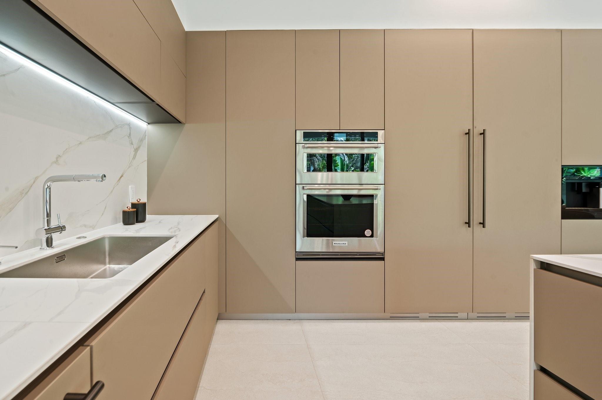 VICTORIA PARK - Residential