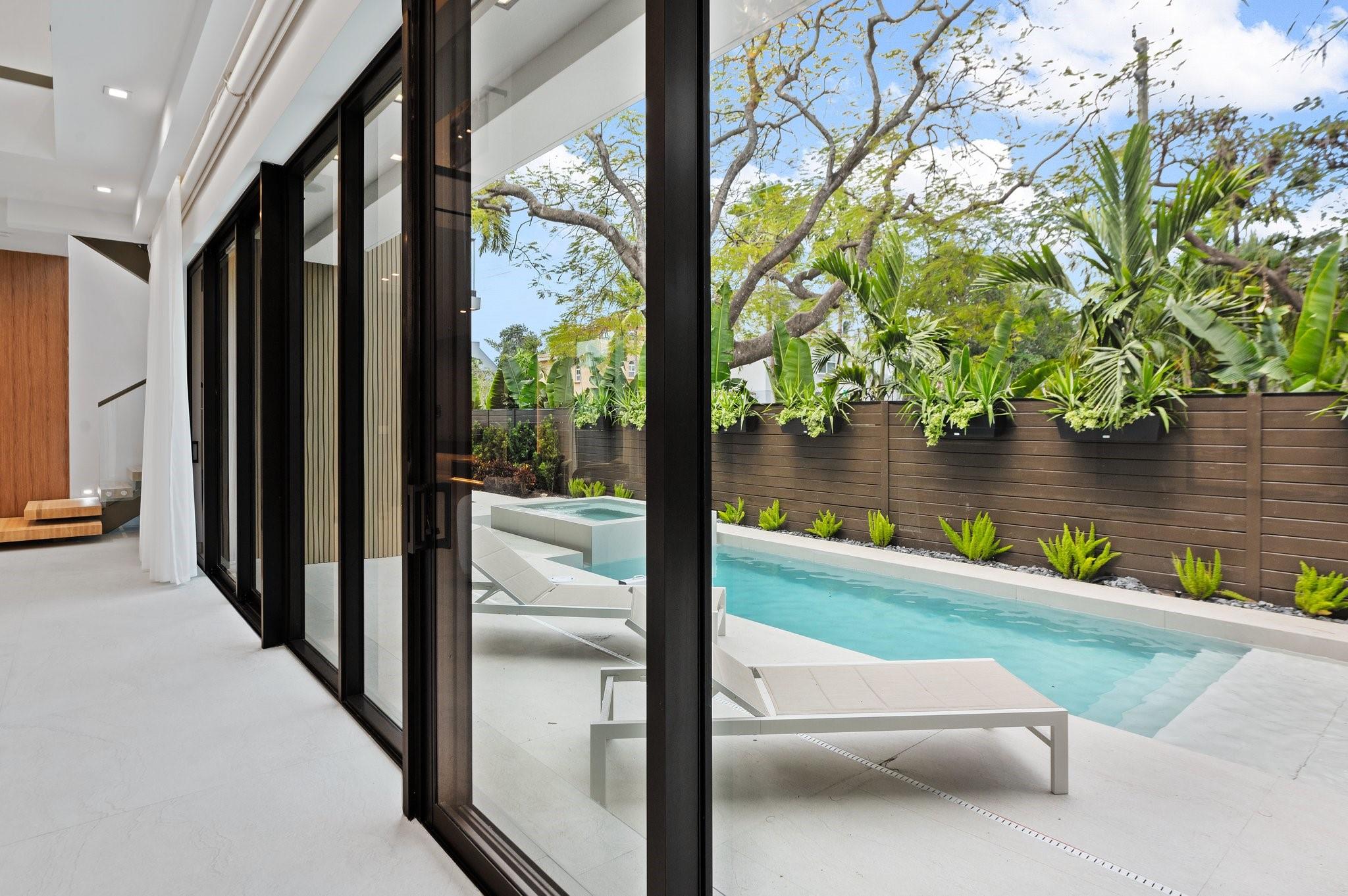 VICTORIA PARK - Residential