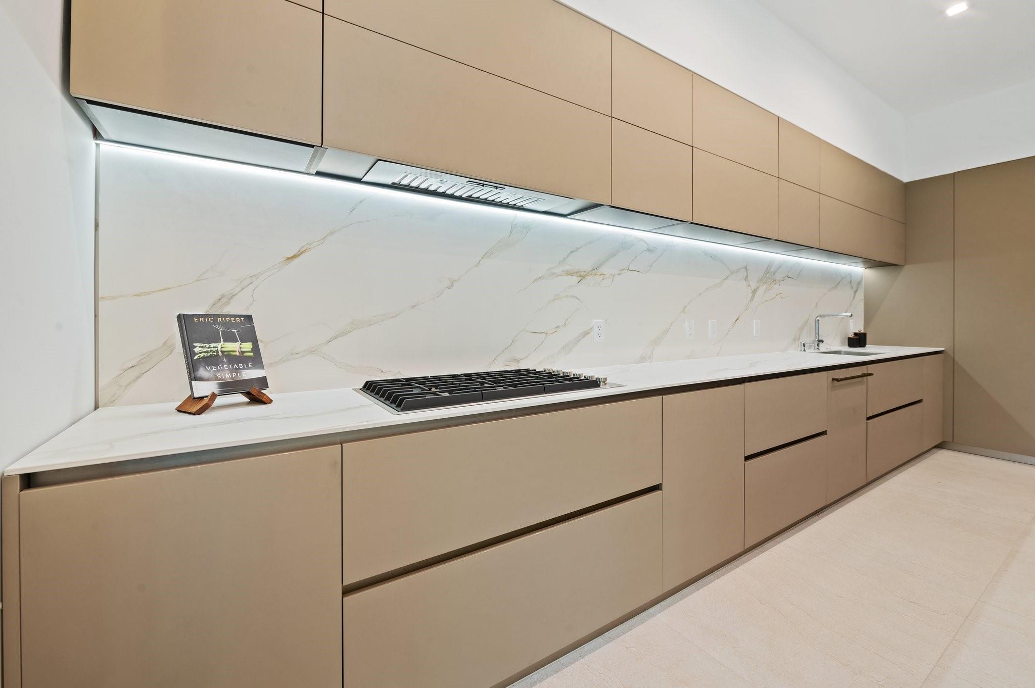 VICTORIA PARK - Residential