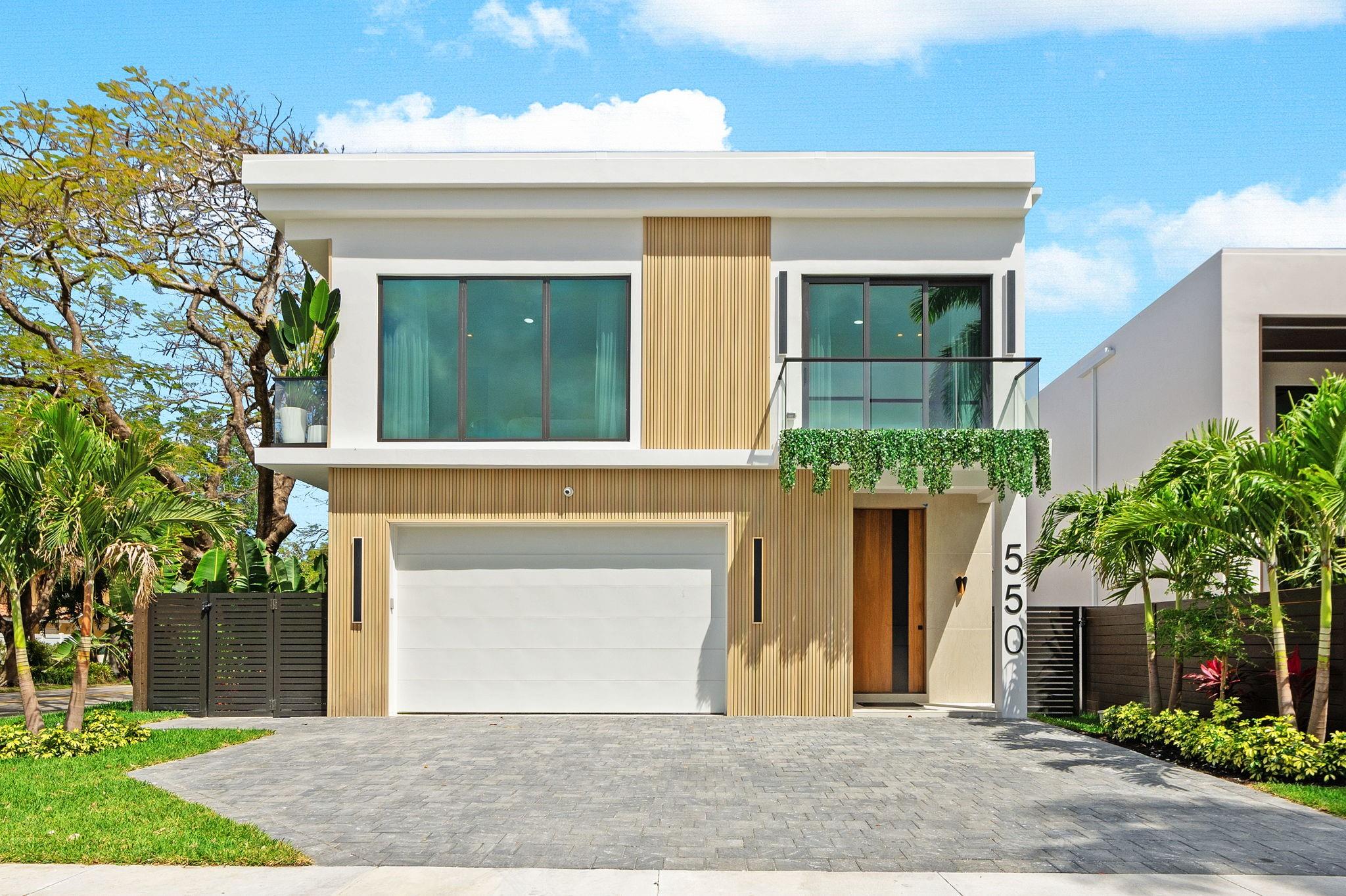 550 NE 11th Ave