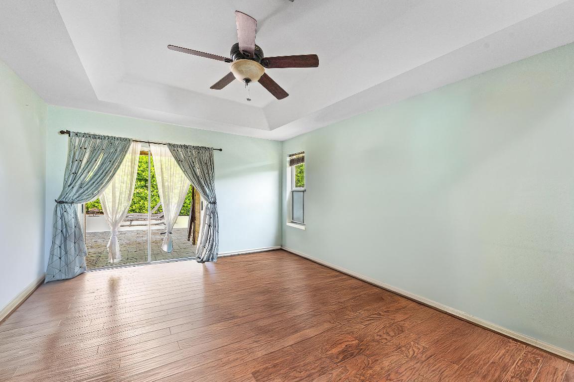 EMERALD FOREST OF WELLINGTON - Residential