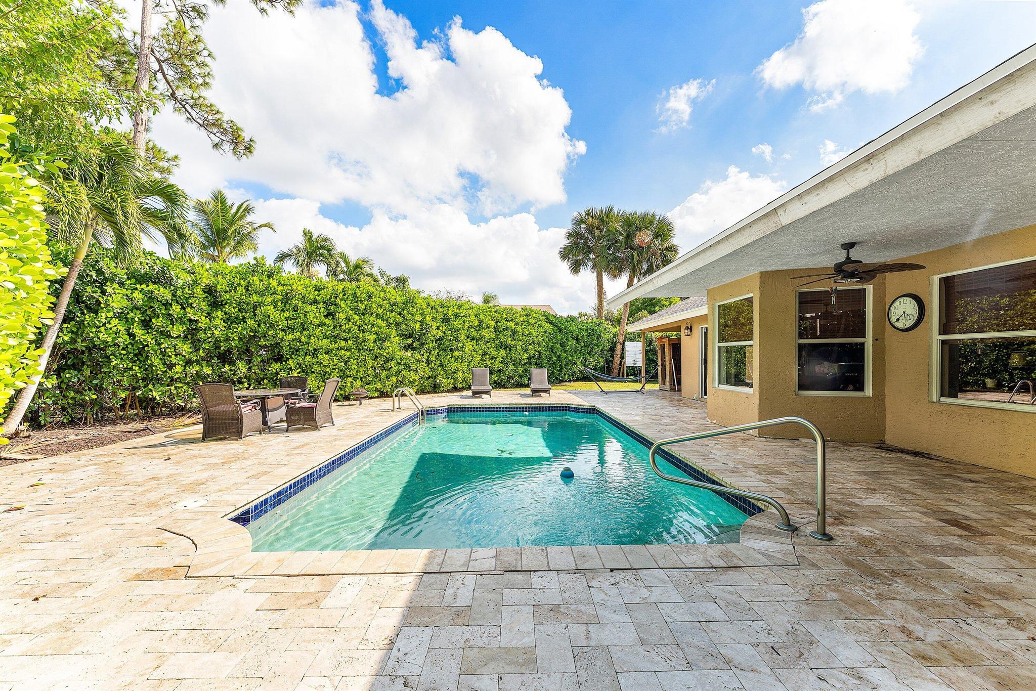 EMERALD FOREST OF WELLING - Residential