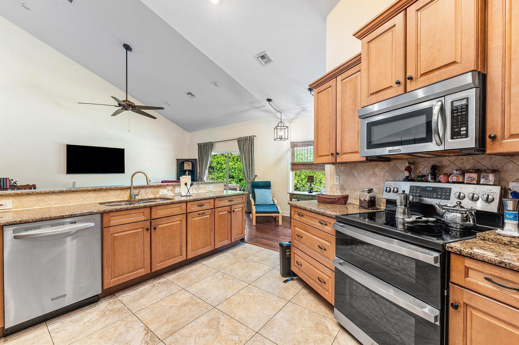 EMERALD FOREST OF WELLING - Residential