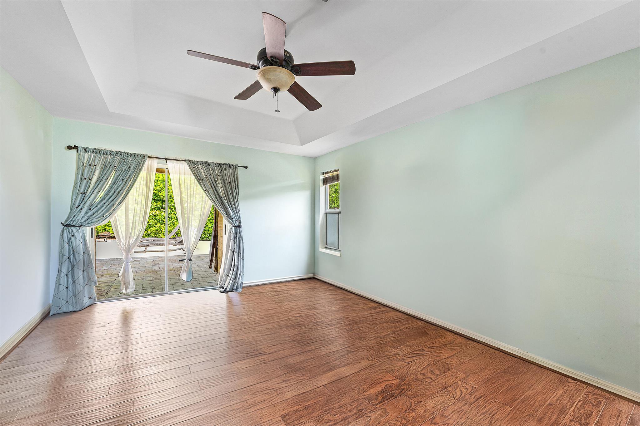 EMERALD FOREST OF WELLING - Residential