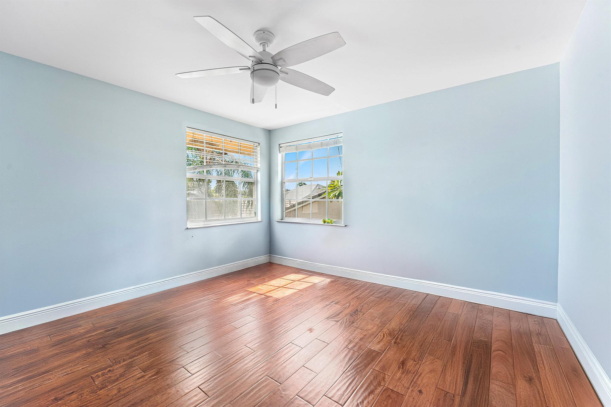 EMERALD FOREST OF WELLING - Residential