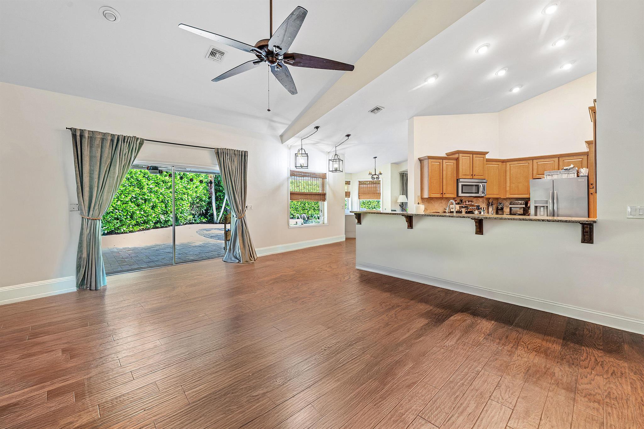 EMERALD FOREST OF WELLING - Residential