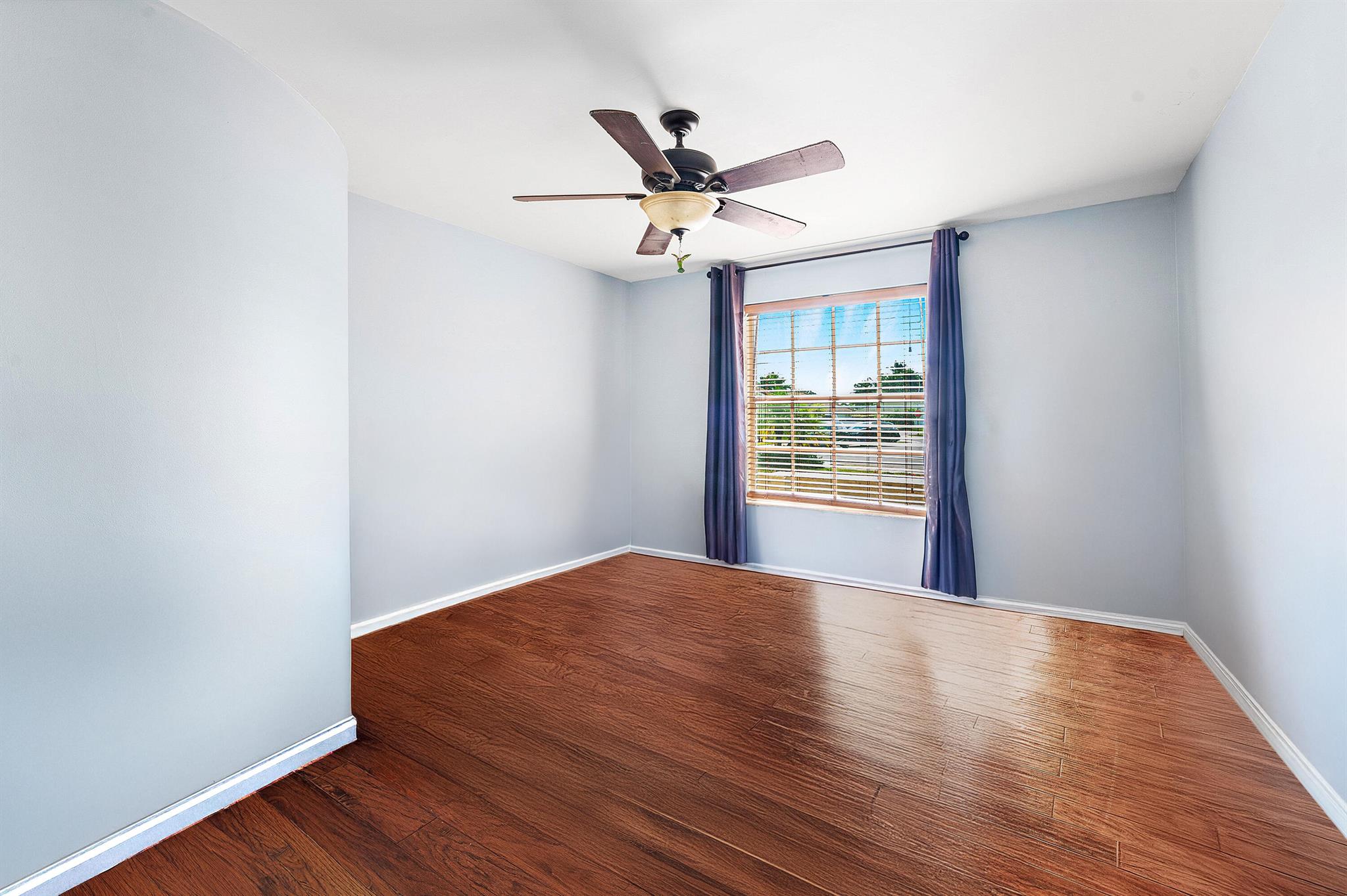 EMERALD FOREST OF WELLING - Residential