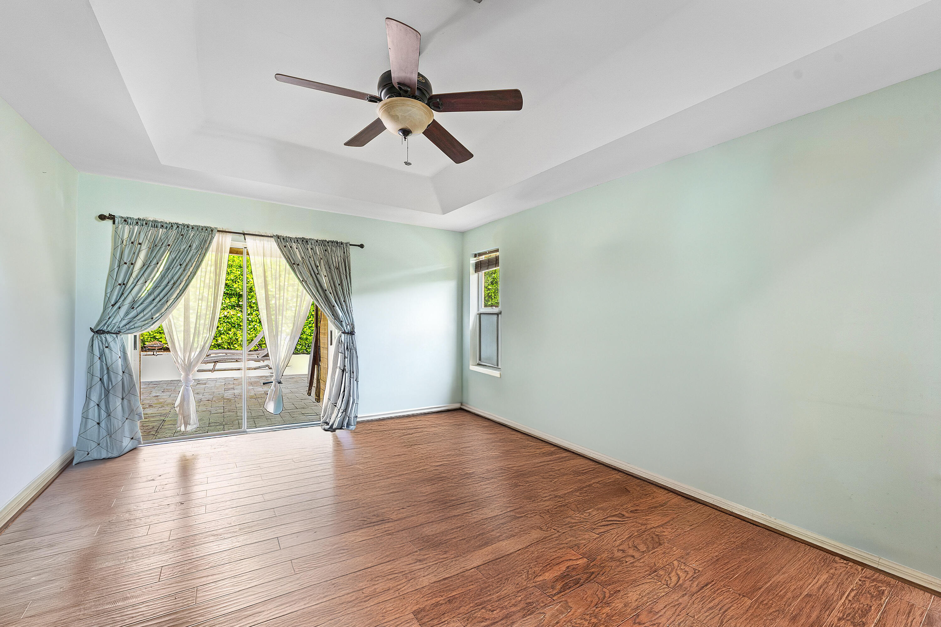 EMERALD FOREST OF WELLINGTON - Residential