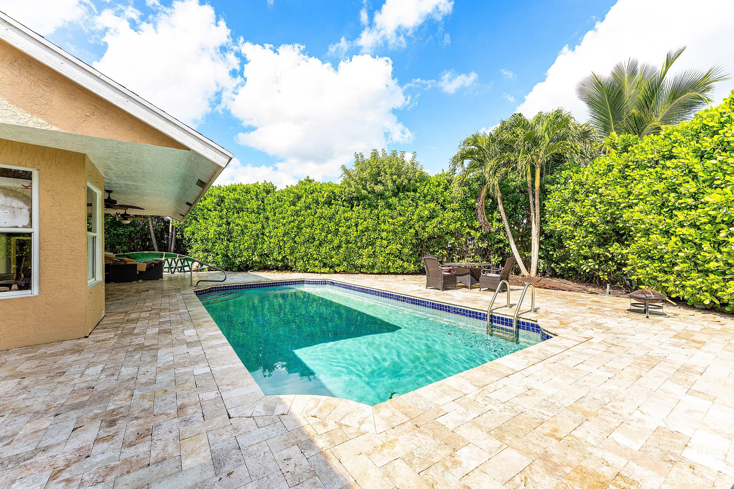 EMERALD FOREST OF WELLINGTON - Residential