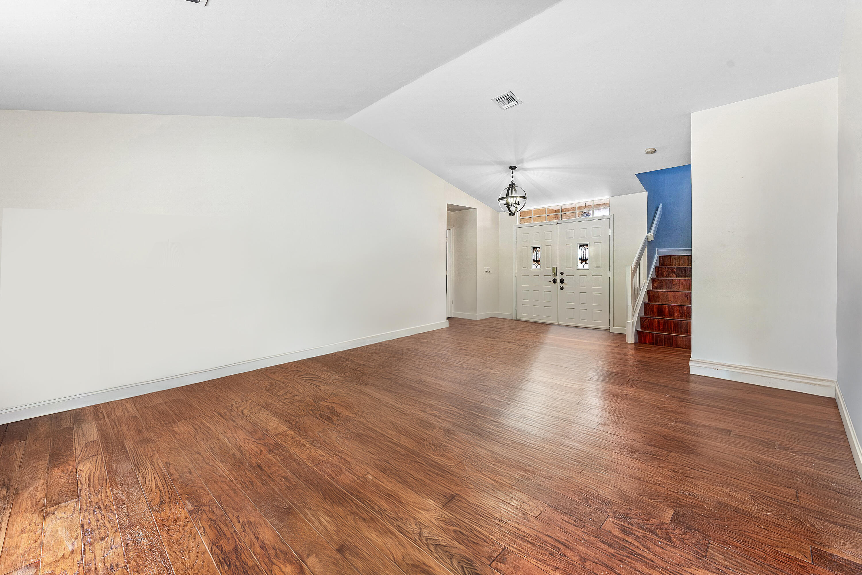 1212 Columbine Place