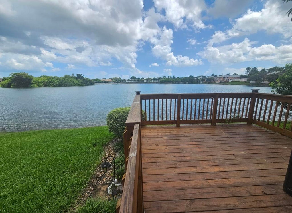 Photo of 3275 NW 44TH Street #2, Oakland Park, FL 33309 (MLS # B26067996)