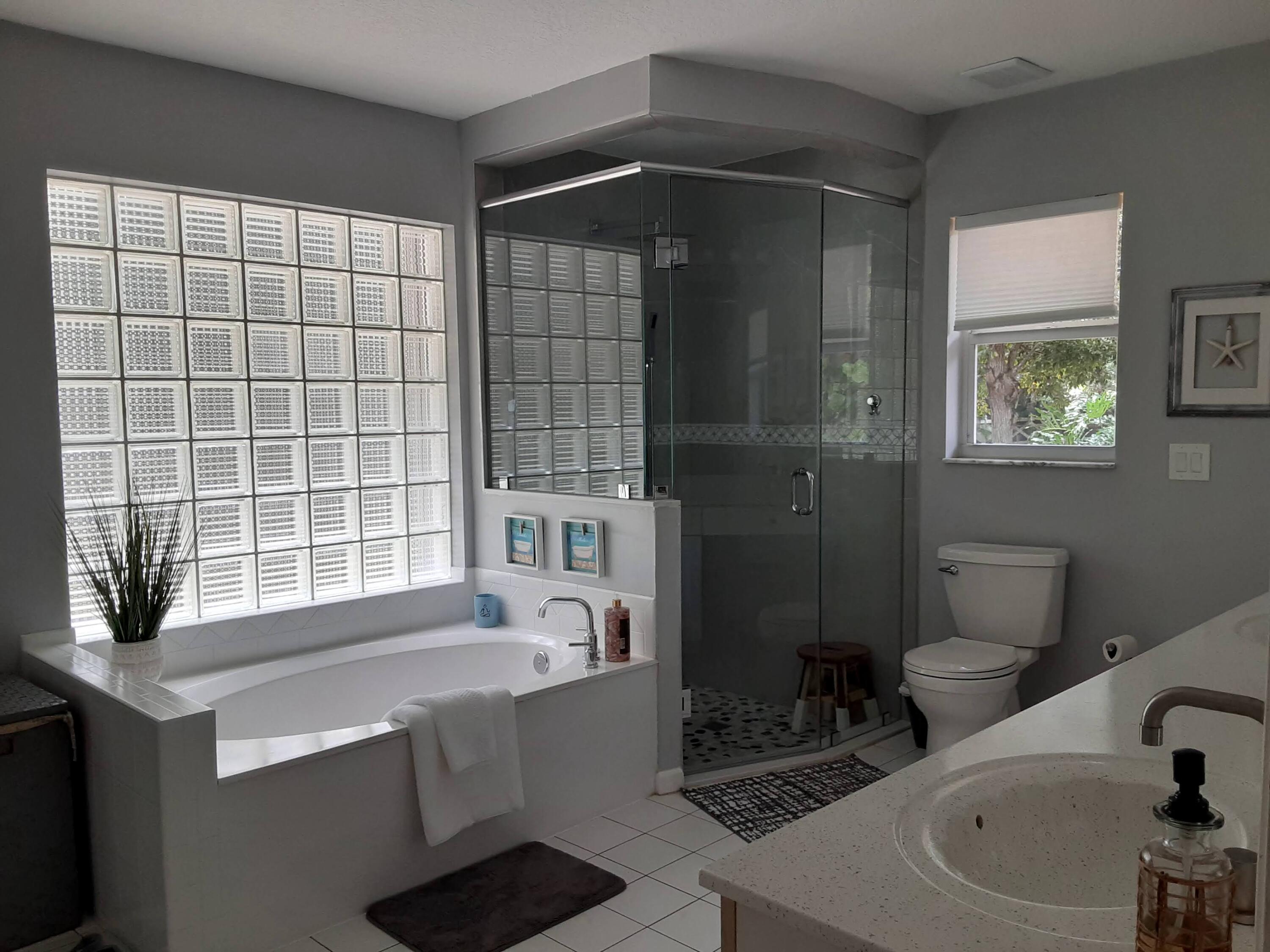 Square Lake In - Residential