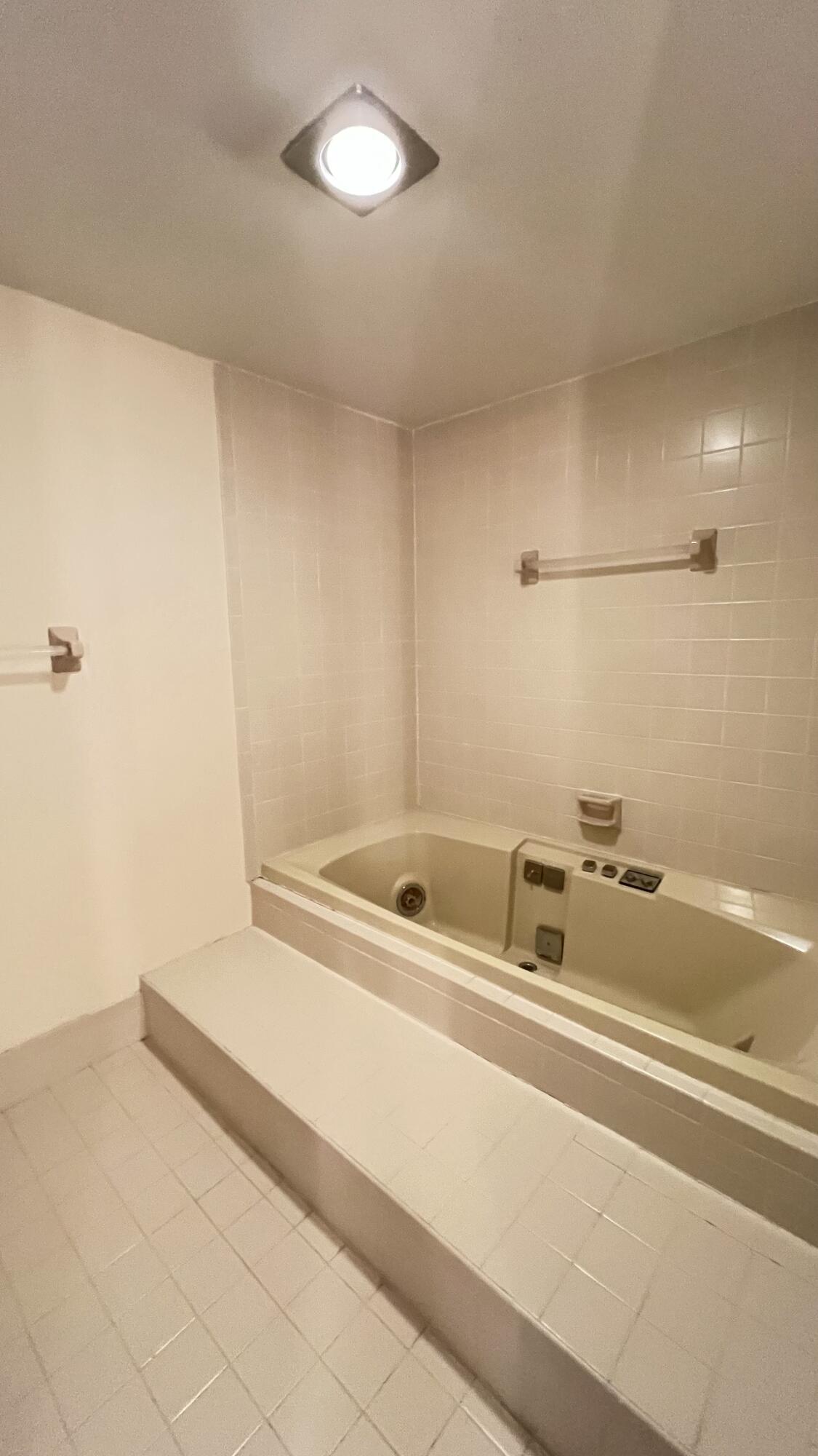 TURTLE CREEK EAST CONDO - Residential