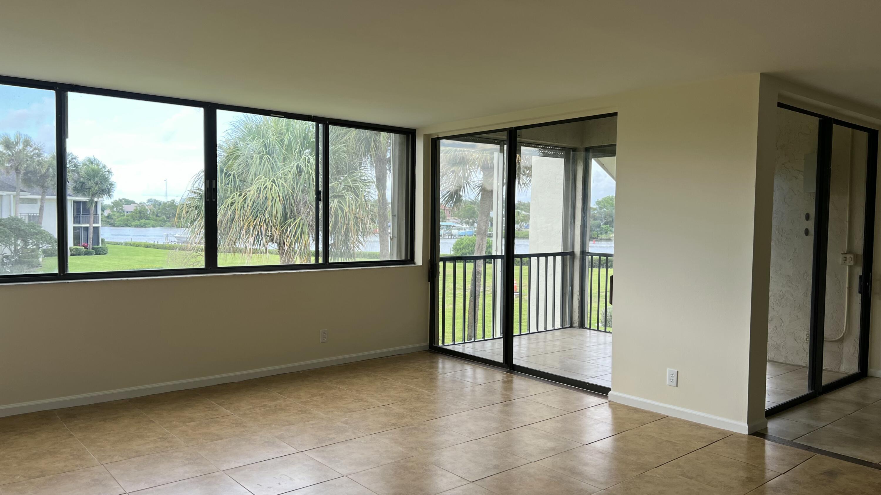 TURTLE CREEK EAST CONDO - Residential
