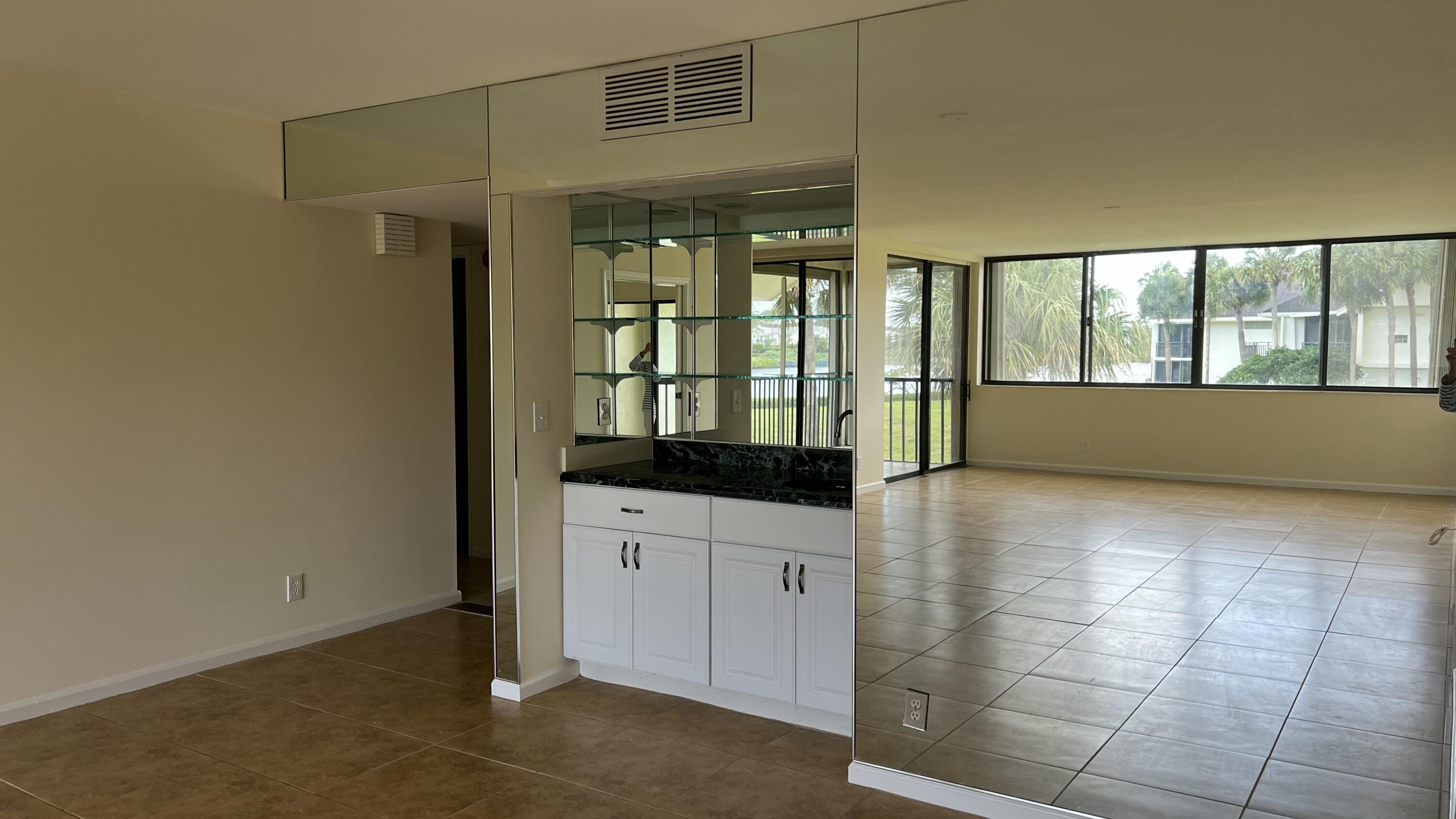 TURTLE CREEK EAST CONDO - Residential