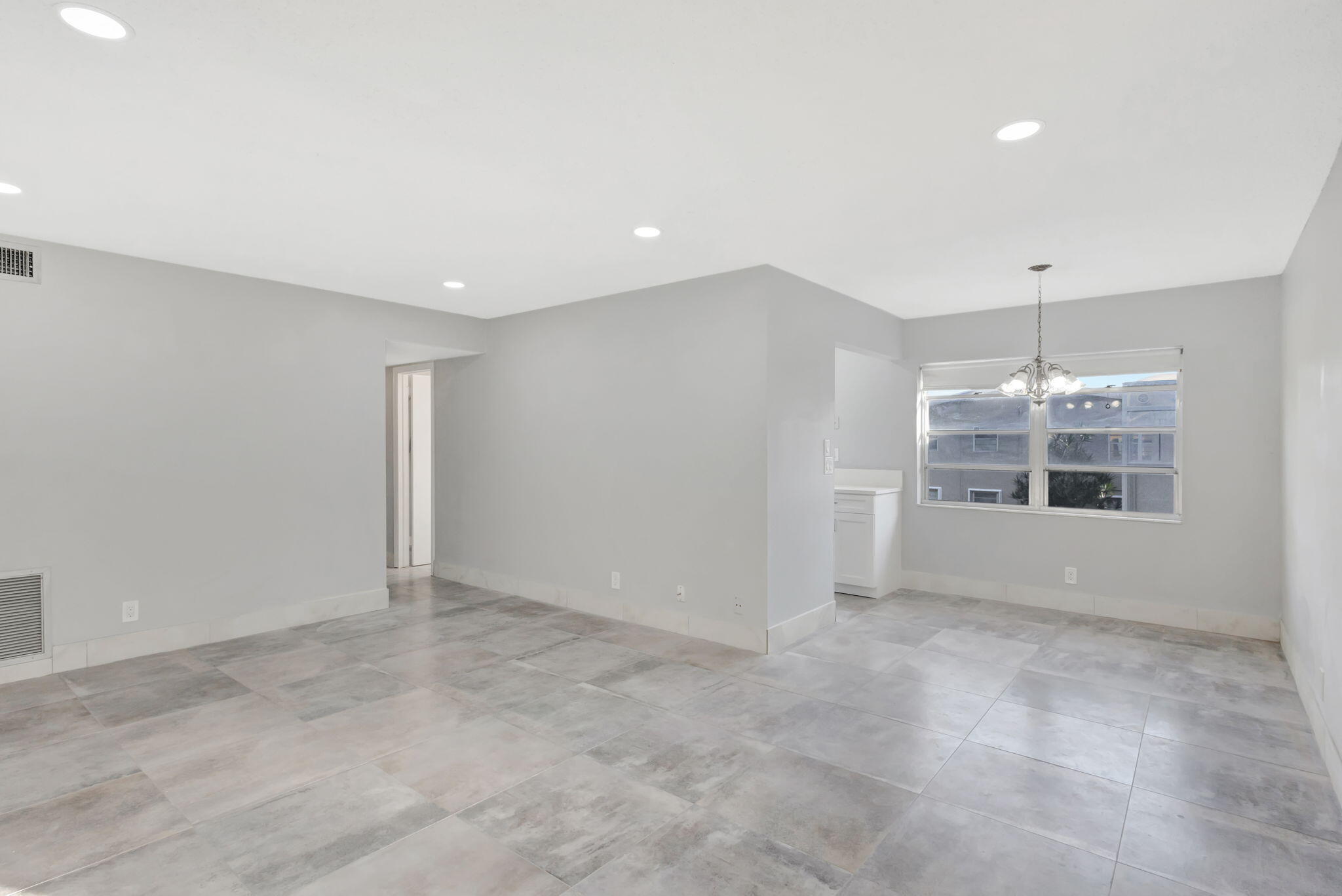 BEDFORD CONDO - Residential