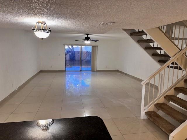 CHATEAULAINE - Residential Lease