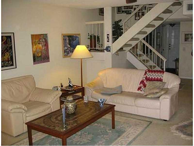 CHATEAULAINE - Residential Lease