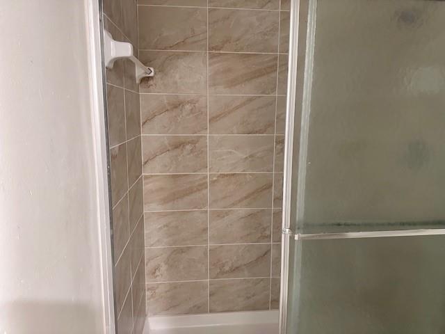 CHATEAULAINE - Residential Lease