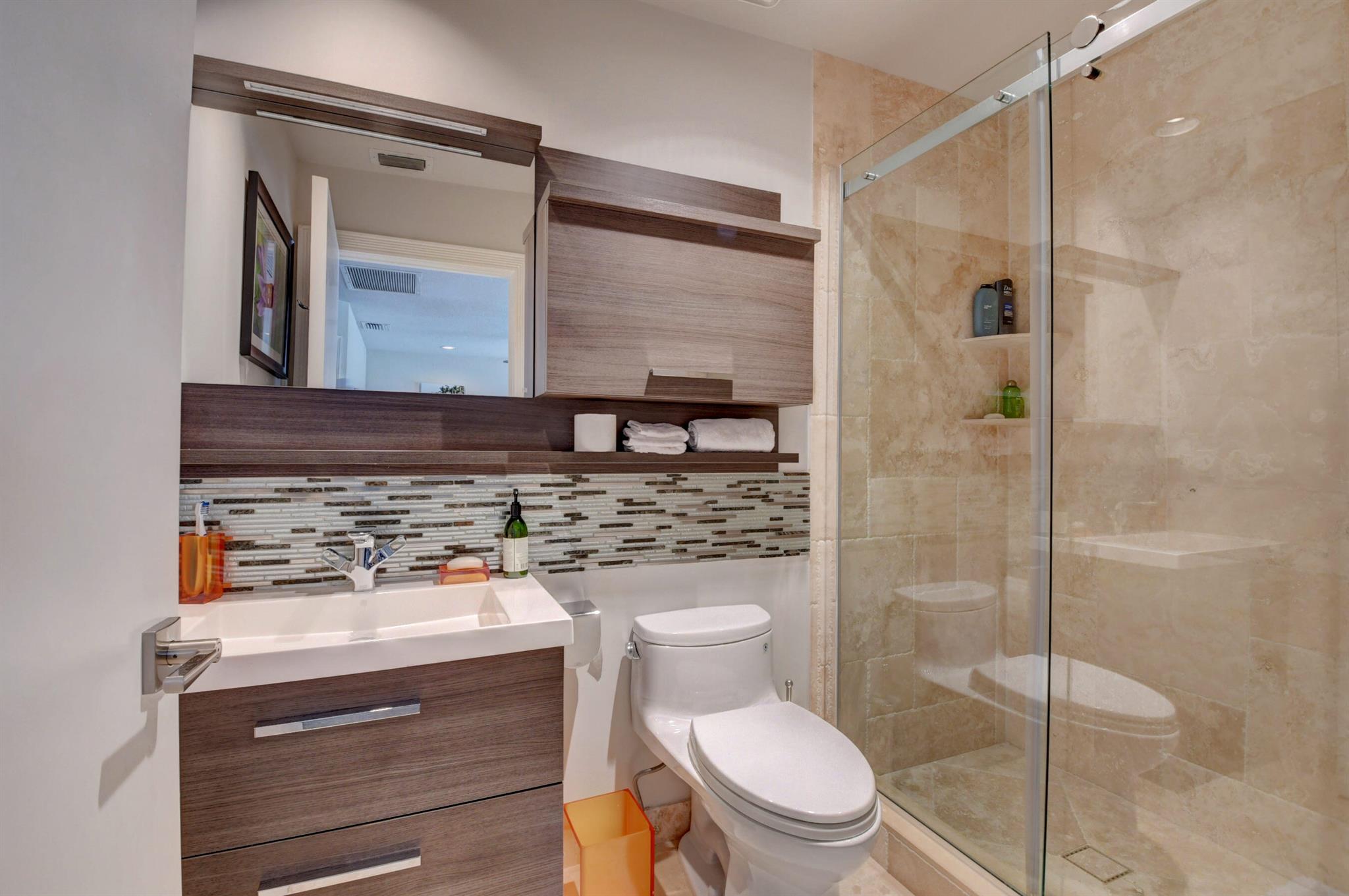 ST ANDREWS COUNTRY CLUB - Residential