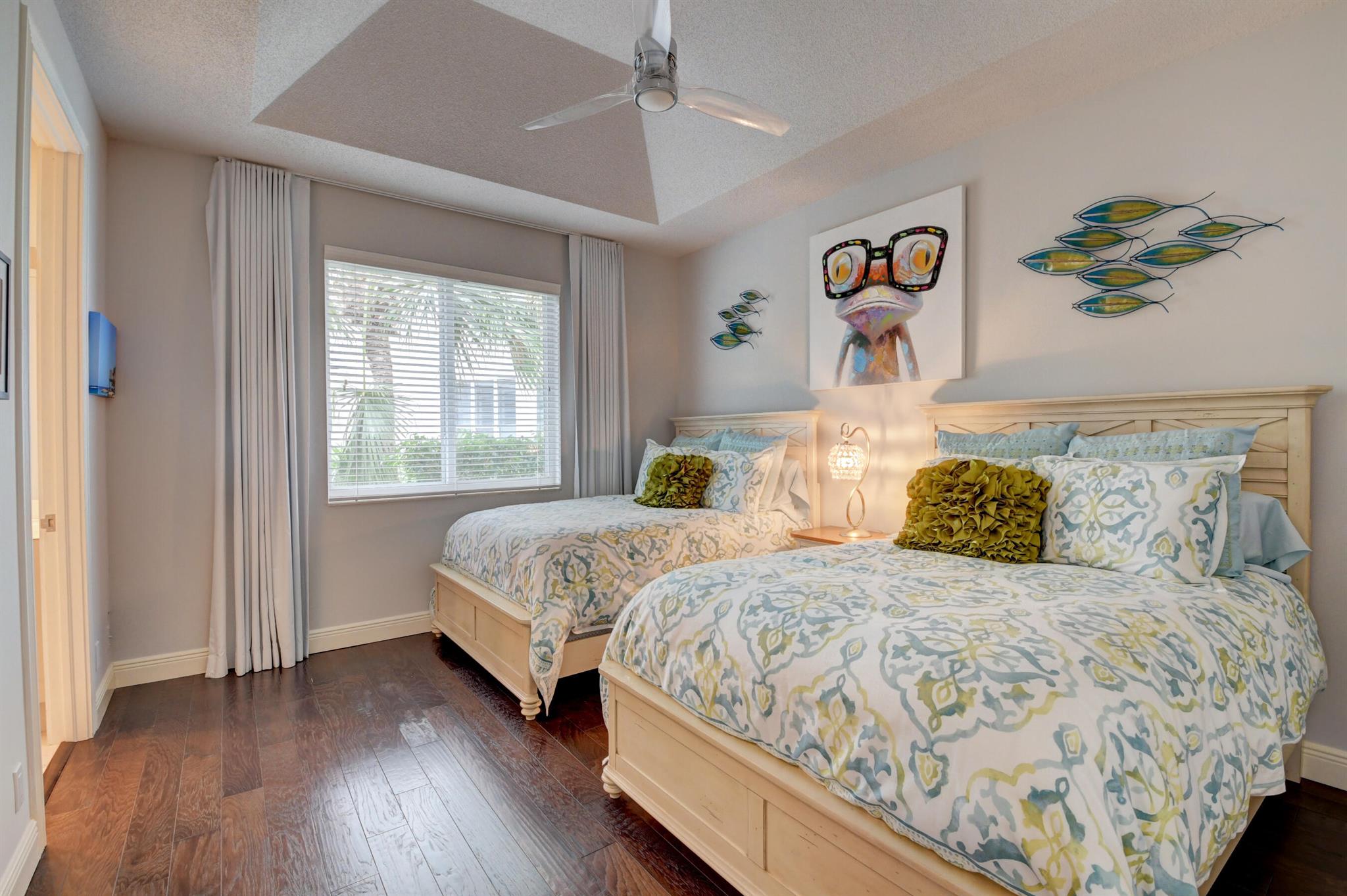 ST ANDREWS COUNTRY CLUB - Residential