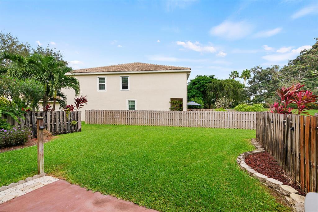 MELROSE PUD VERONA LAKES TR C1 - Residential