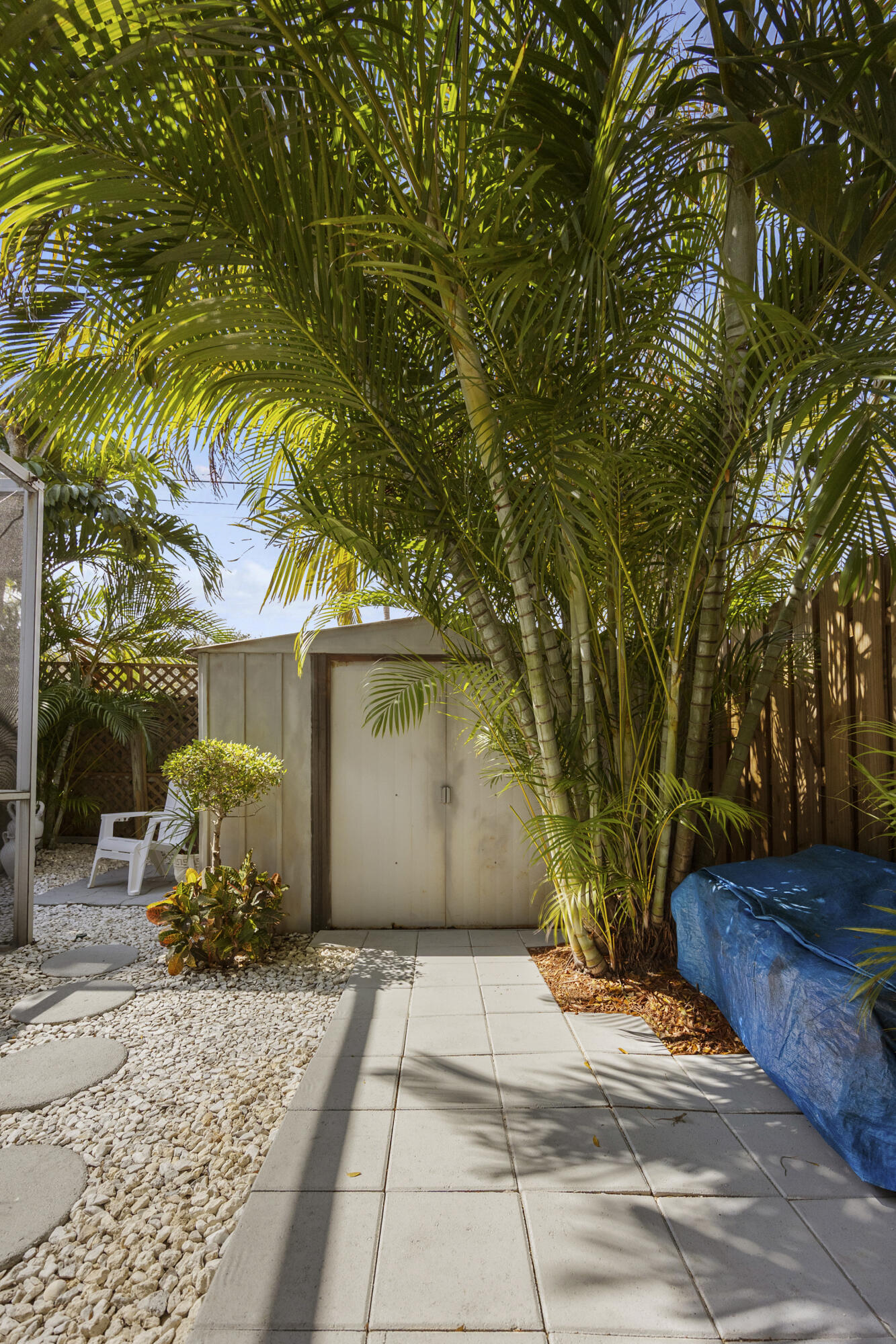 NORTH LAKE WORTH - Residential