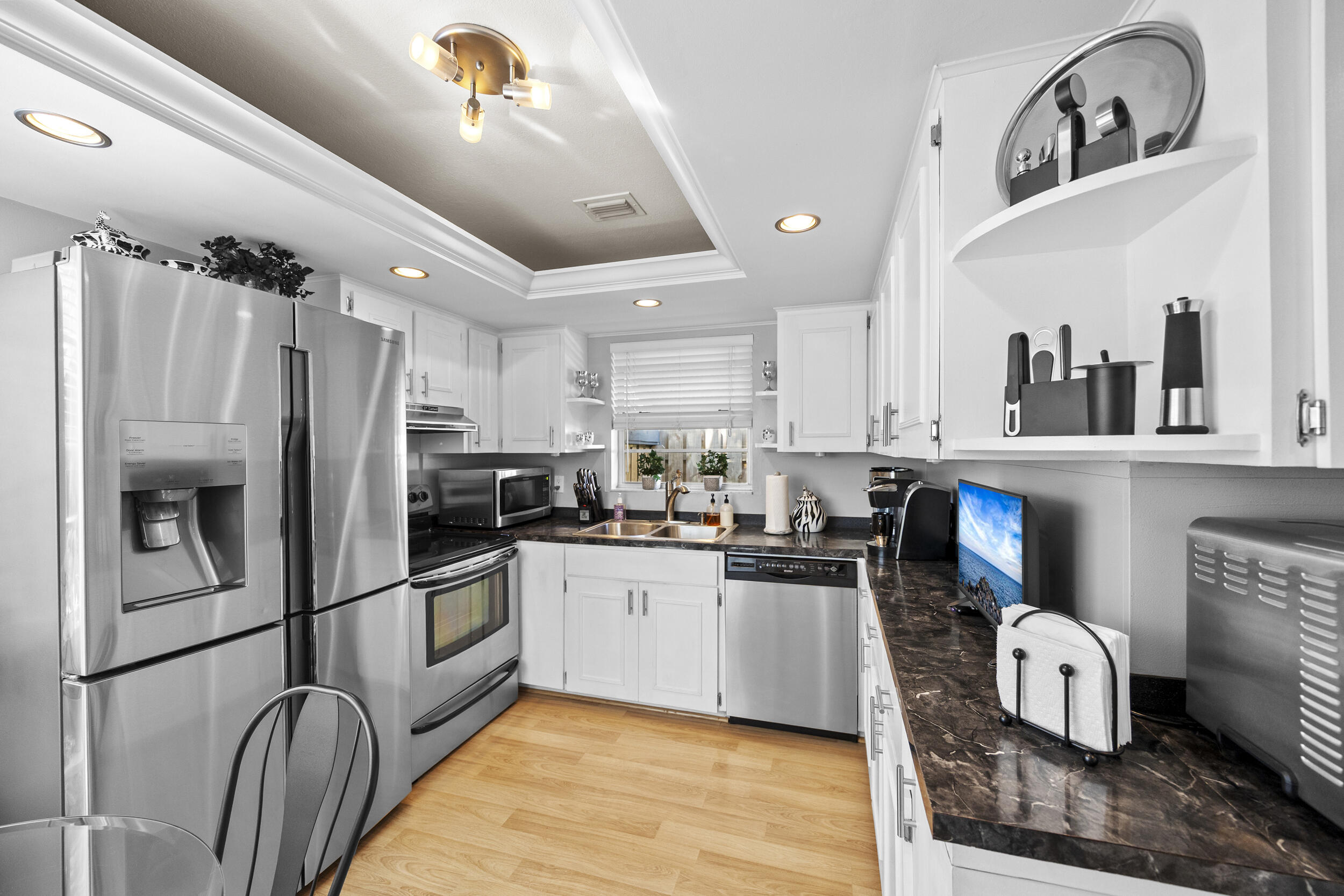 NORTH LAKE WORTH - Residential