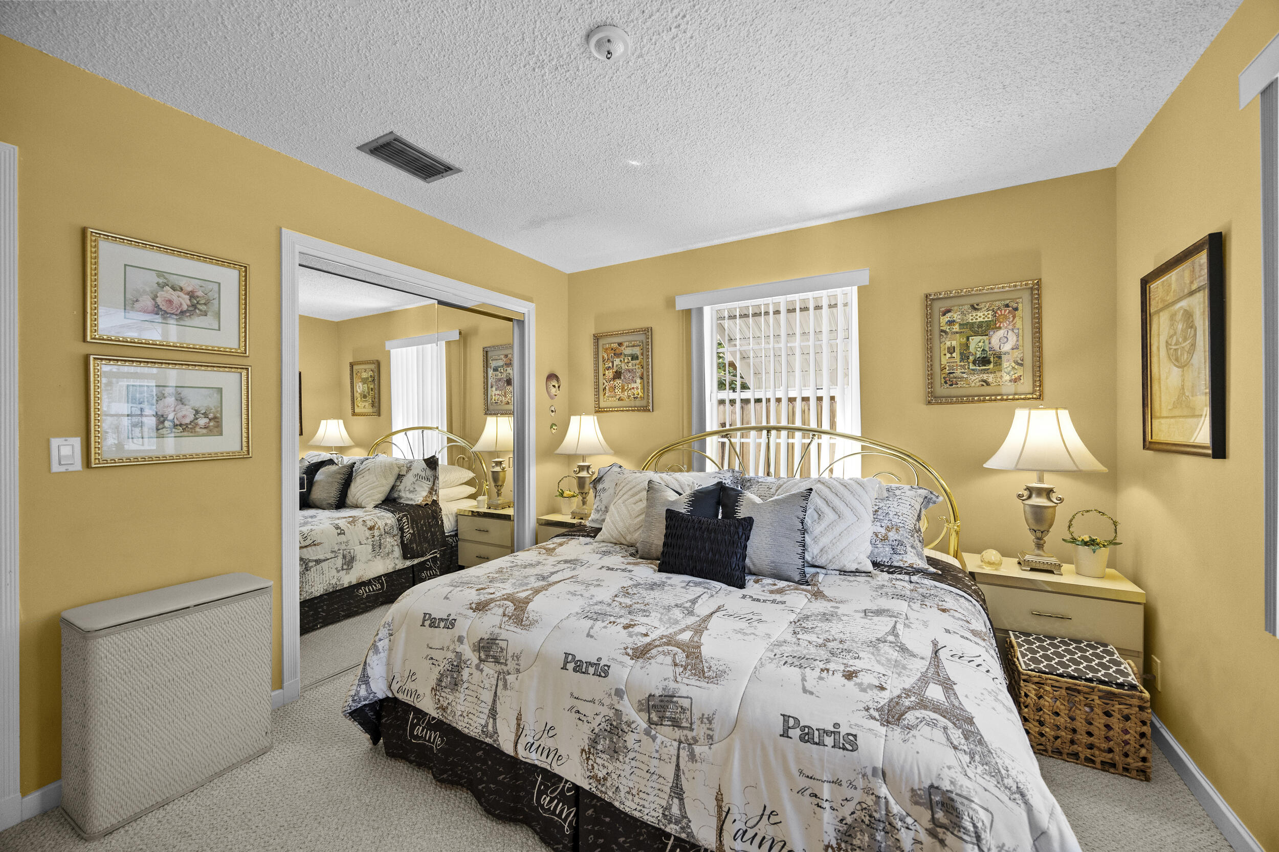 NORTH LAKE WORTH - Residential