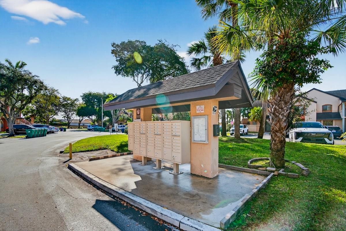 8225 NW 191st Street 1-G