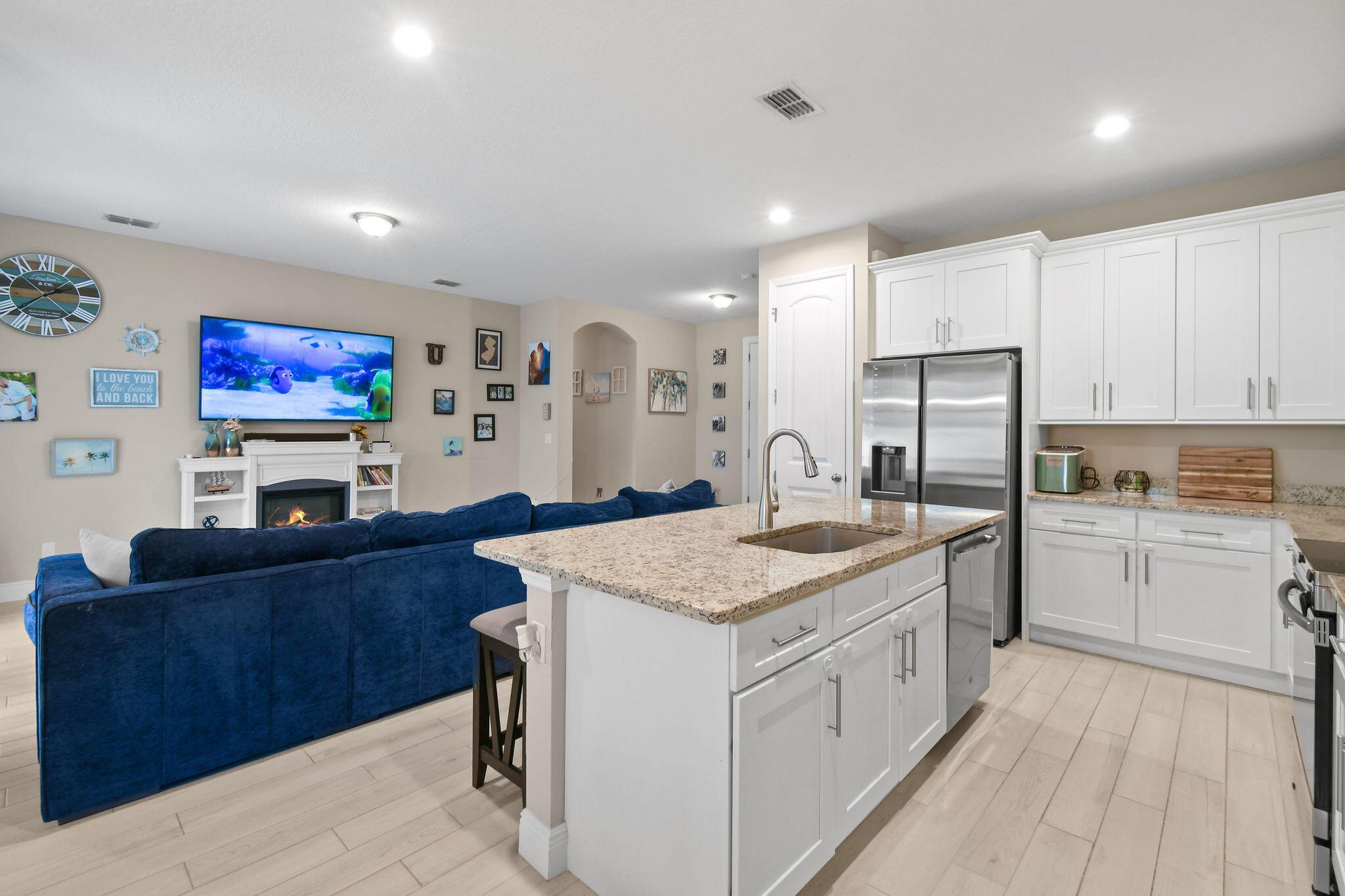 PORT ST LUCIE SECTION 11 - Residential