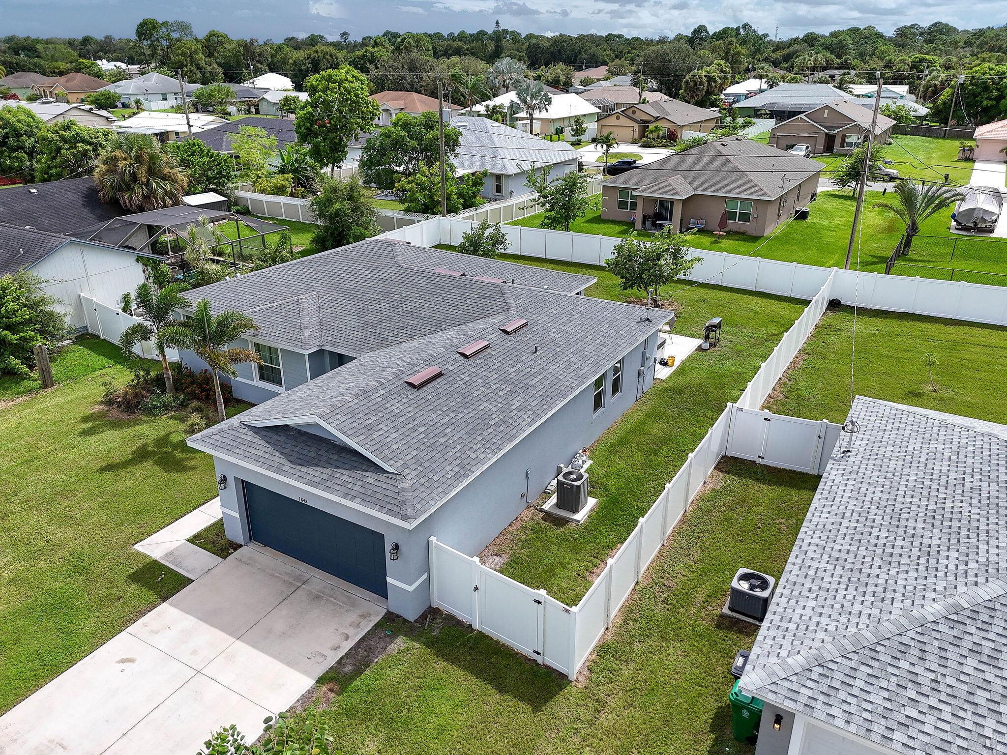 PORT ST LUCIE SECTION 11 - Residential