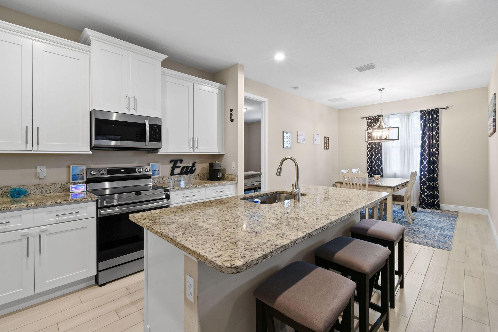 PORT ST LUCIE SECTION 11 - Residential