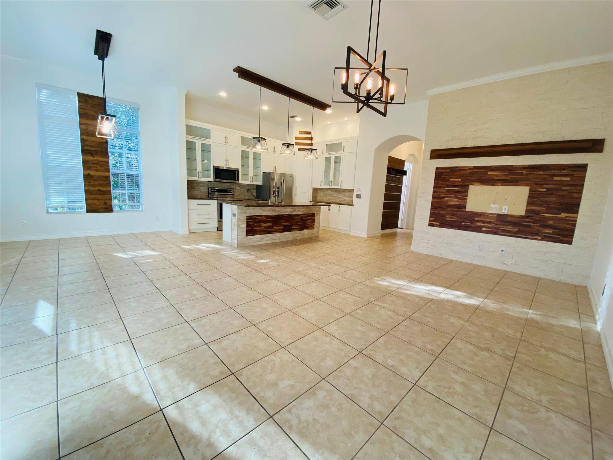 HERON BAY NORTHEAST - Residential Lease