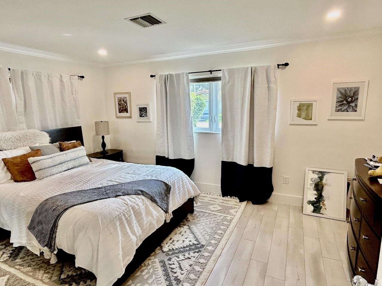 Coral Ridge Isles 45-47 B - Residential Lease