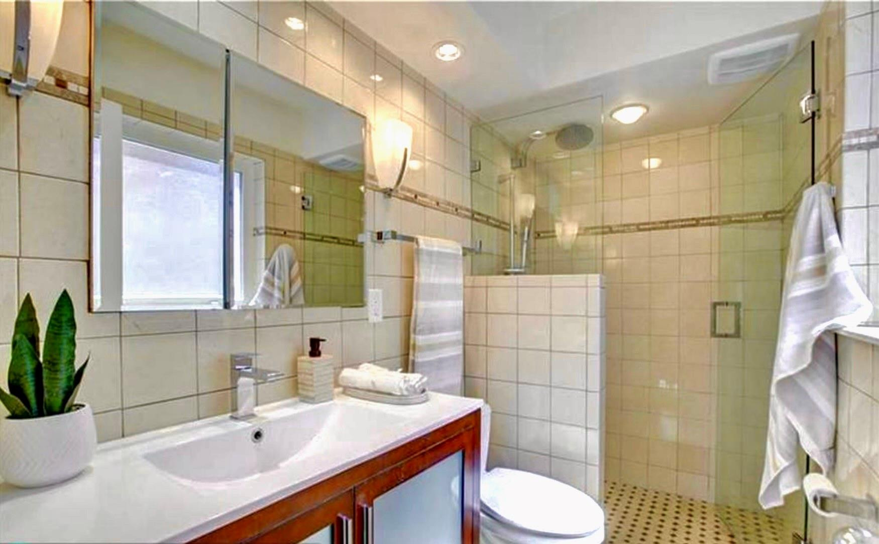 Coral Ridge Isles 45-47 B - Residential Lease