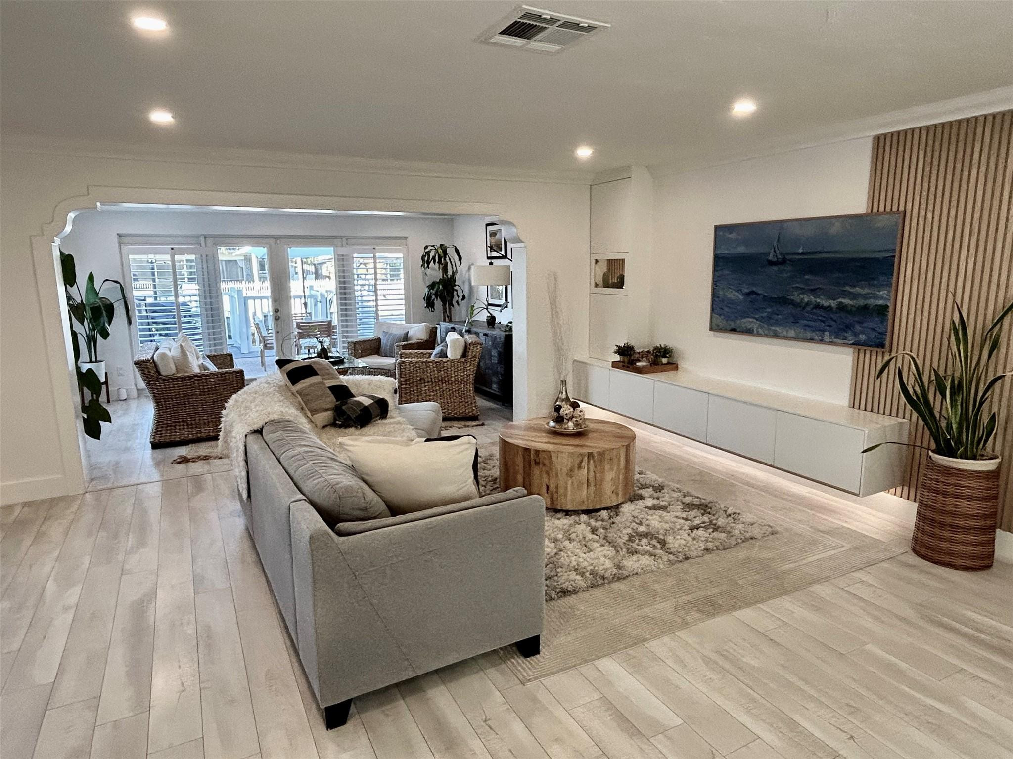 Coral Ridge Isles 45-47 B - Residential Lease