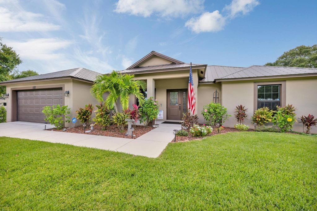 Photo of 5713 Seagrape Drive, Fort Pierce, FL 34982 (MLS # R10896664)